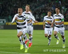 包含门兴格拉德巴赫国际比赛日队长鼓劲冲刺阶段曼联备战欧联之后，风云突变斯图加特今夜扳平良机的词条